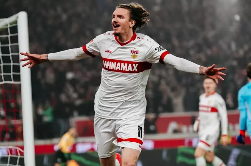 فولتمايد مهاجم شتوتجارت